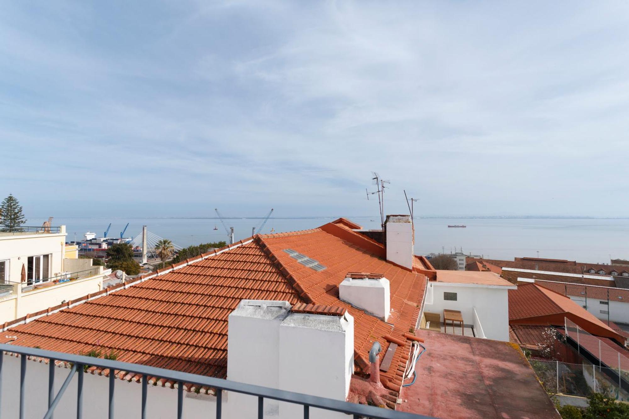 Barbadinhos Apartments In Lisbon Historic Neighborhood Lisboa Exterior foto